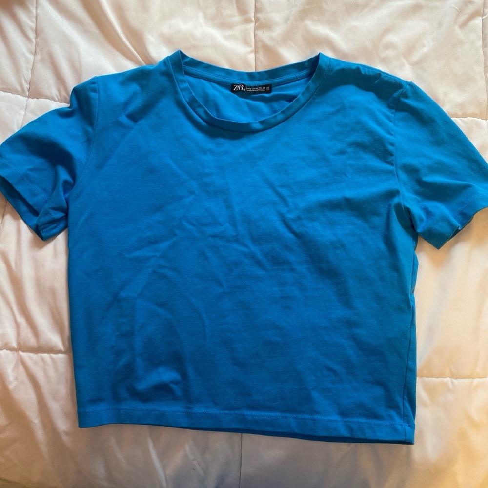 Zara blue cropped tee